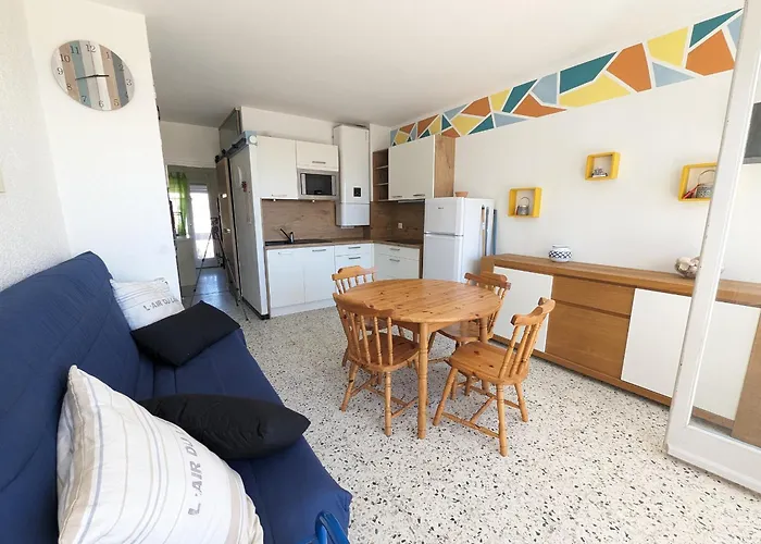 Appartement T2 Moderne - 4/5p - Parking - Front De - Fr-1-797-41 Port-la-Nouvelle